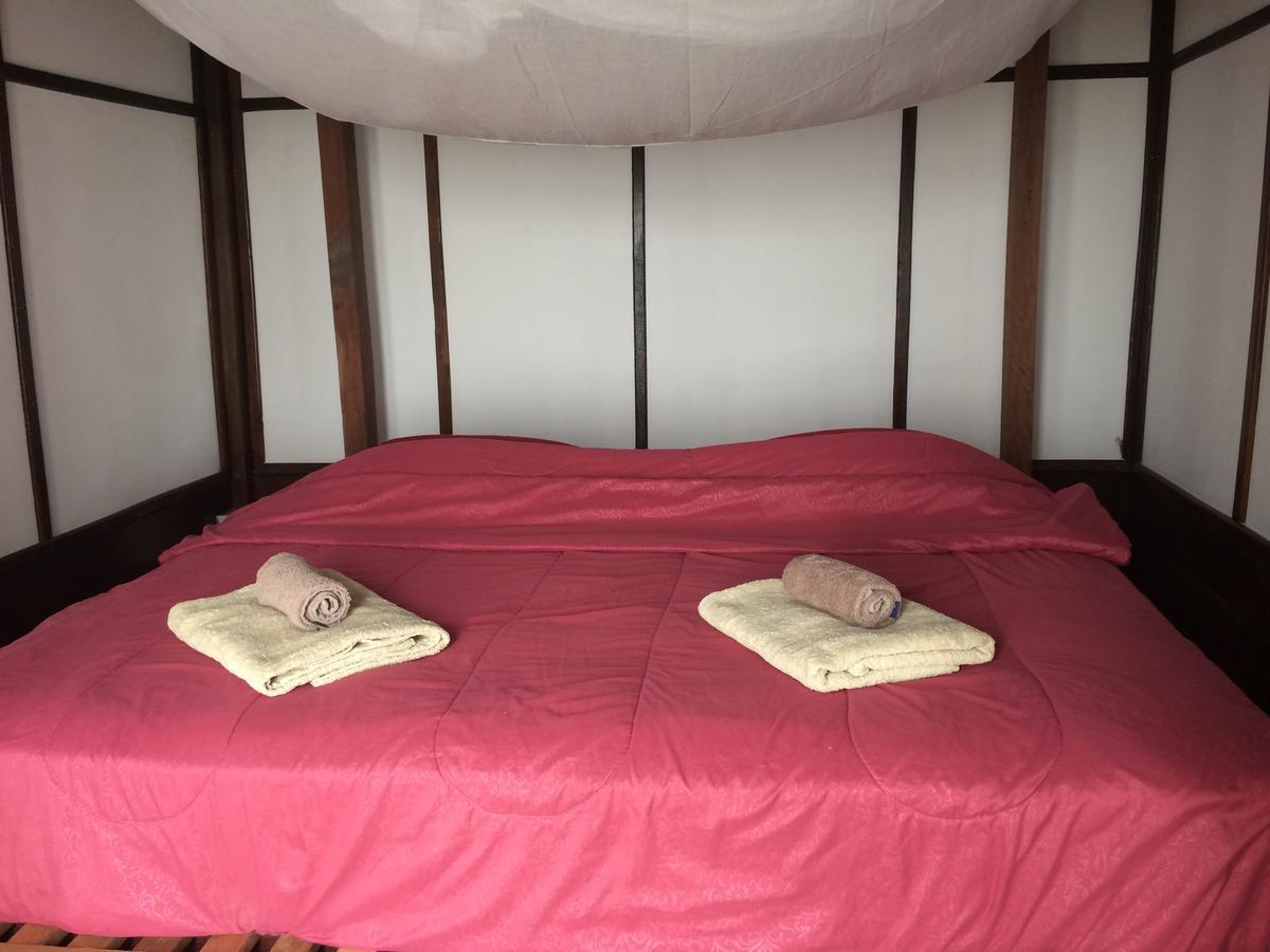 Pomelo Restaurant And Guesthouse - Fishermen & Tammarine Cottages Riverfront - Experience Nature, Culture And Adventure & Tailor-Made Tour Ban Khon エクステリア 写真